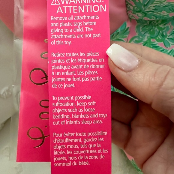 Lilly Pulitzer Minnie Elephant. Never used and kept inside the bag. Super cute! - Picture 6 of 6